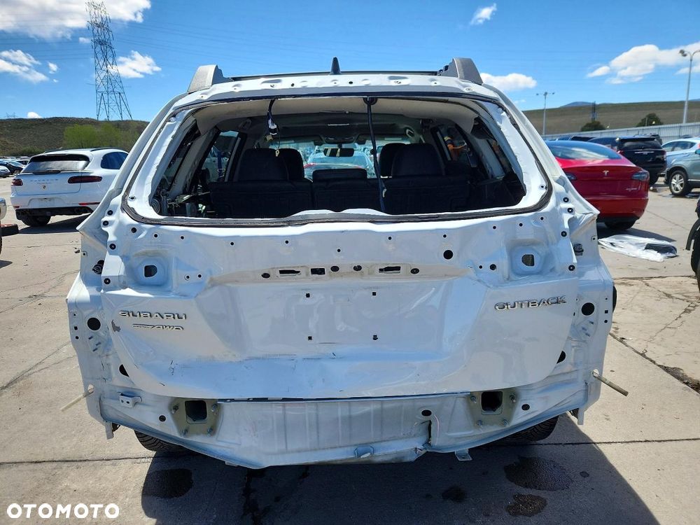 Subaru Outback - 6