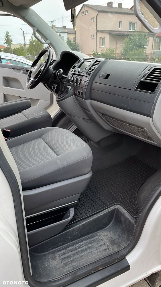Volkswagen Transporter - 7