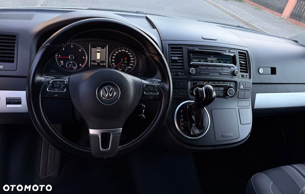 Volkswagen Multivan - 6