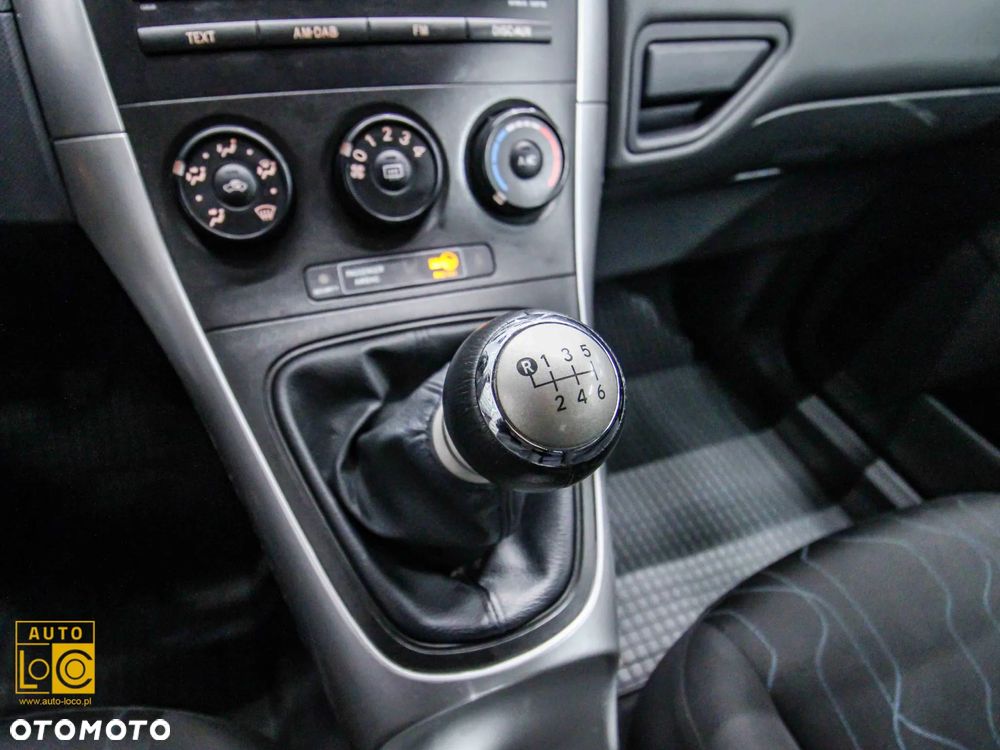 Toyota Auris 1.33 VVT-i Terra Start - 20
