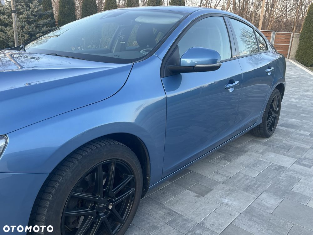 Volvo S60 - 3