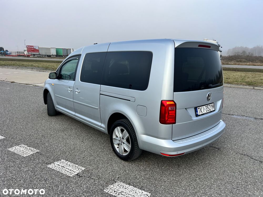 Volkswagen Caddy Maxi Highline DSG - 18
