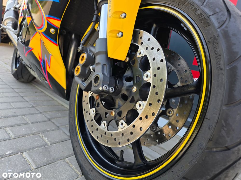 Yamaha R6 - 29