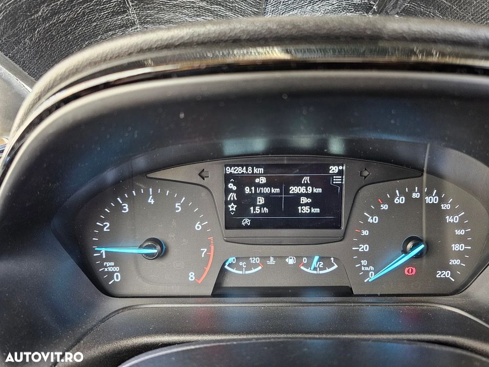 Ford Fiesta 1.0 EcoBoost Titanium - 11