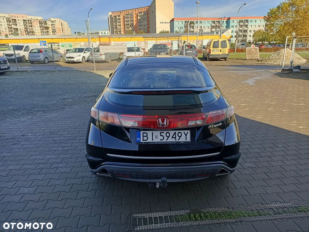 Honda Civic 1.8 Comfort - 4