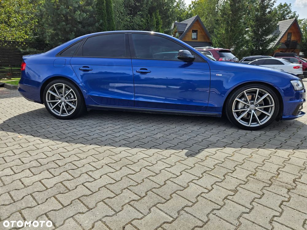 Audi A4 Limousine 2.0 TFSI quattro S tronic Attraction - 8