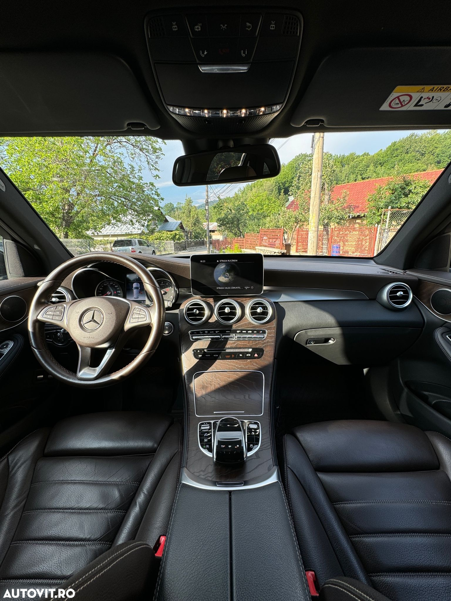 Mercedes-Benz GLC 250 4Matic 9G-TRONIC Exclusive - 15