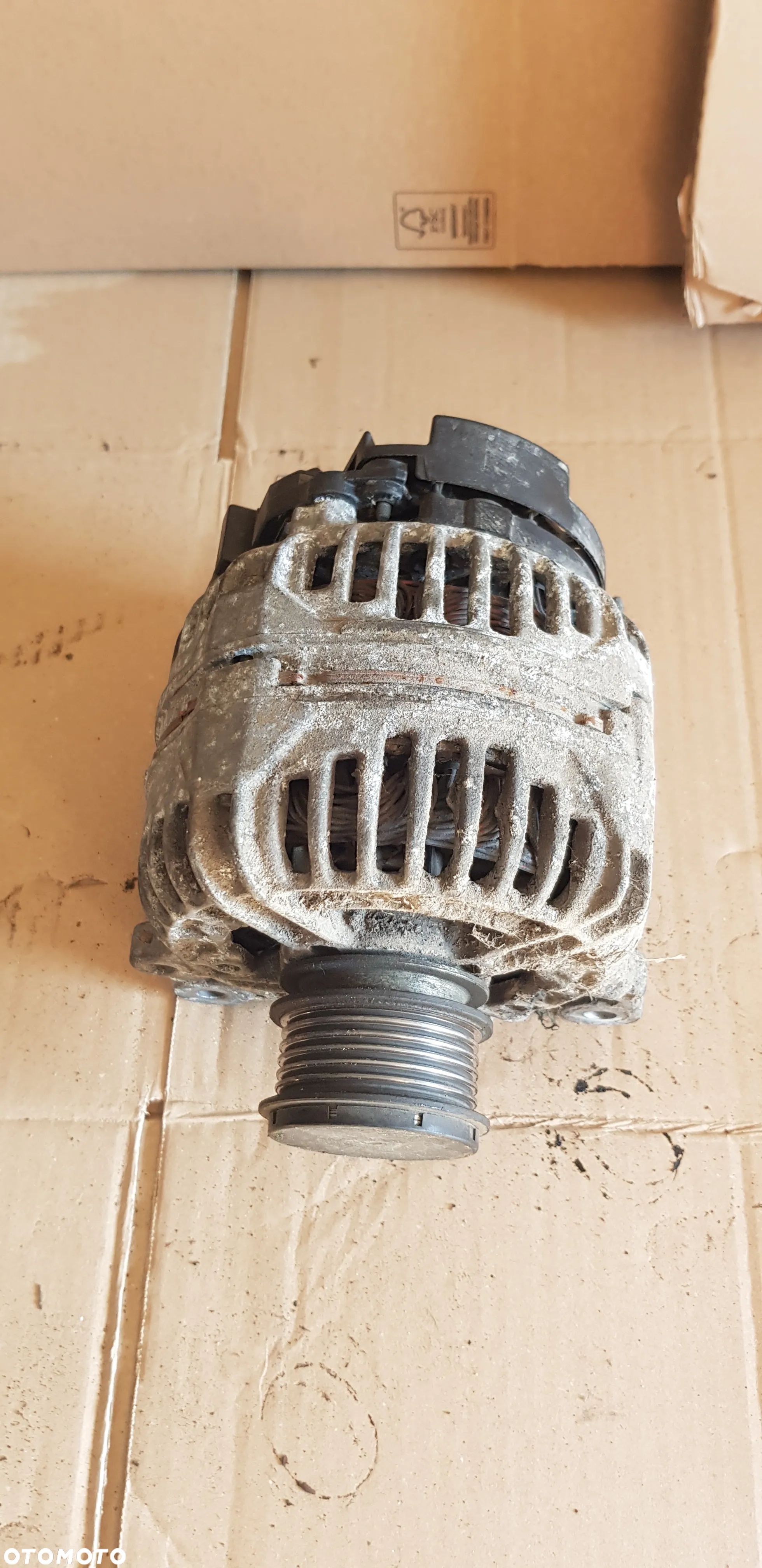 Seat Alhambra Vw Seat Ford alternator 1.9 TDI  120A 02890328E - 1