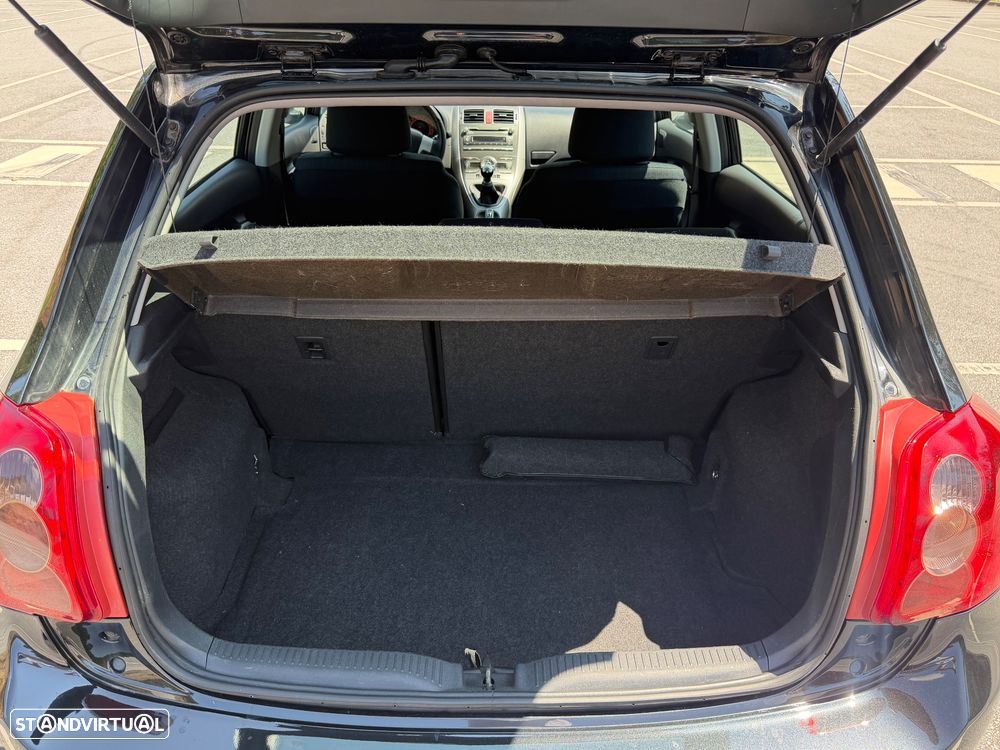 Toyota Auris 1.4 D-4D Luna - 31