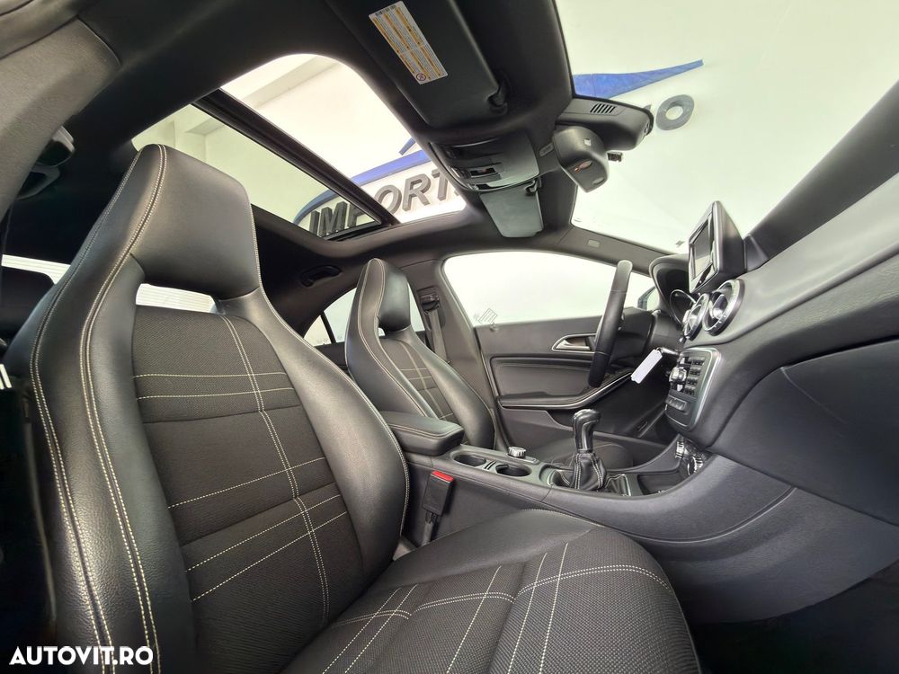 Mercedes-Benz CLA 180 UrbanStyle Edition - 4