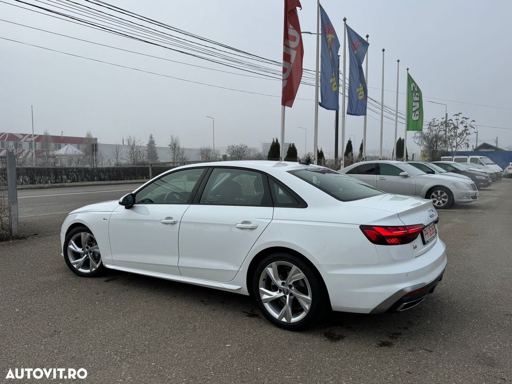 Audi A4 40 TDI quattro S tronic MHEV S Line - 23
