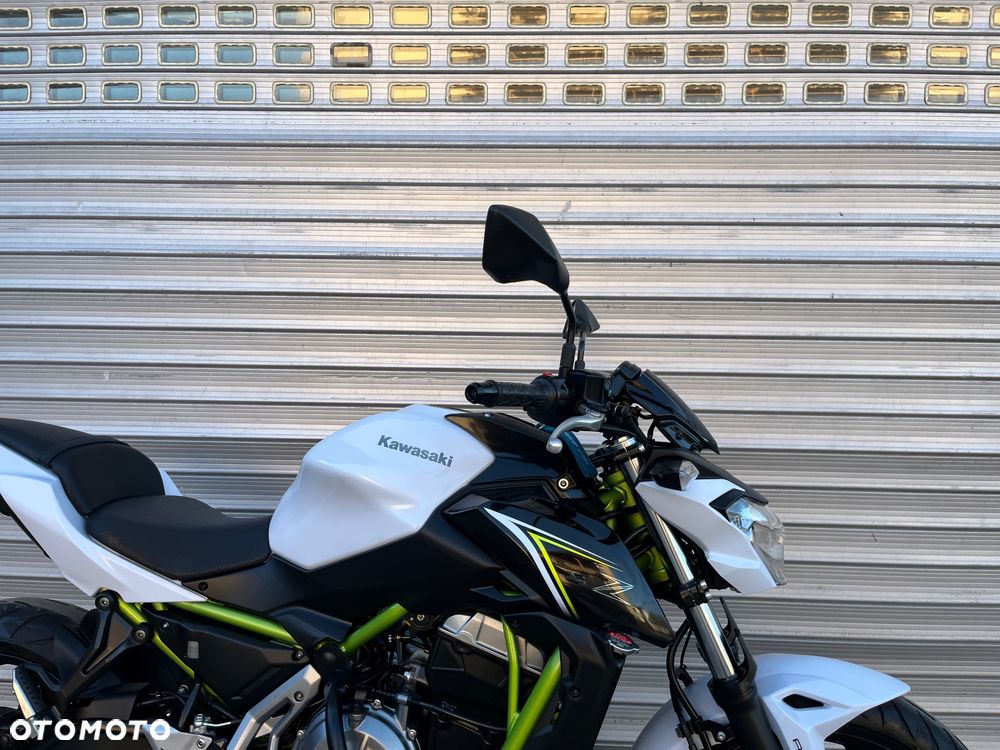 Kawasaki Z 650 - 21