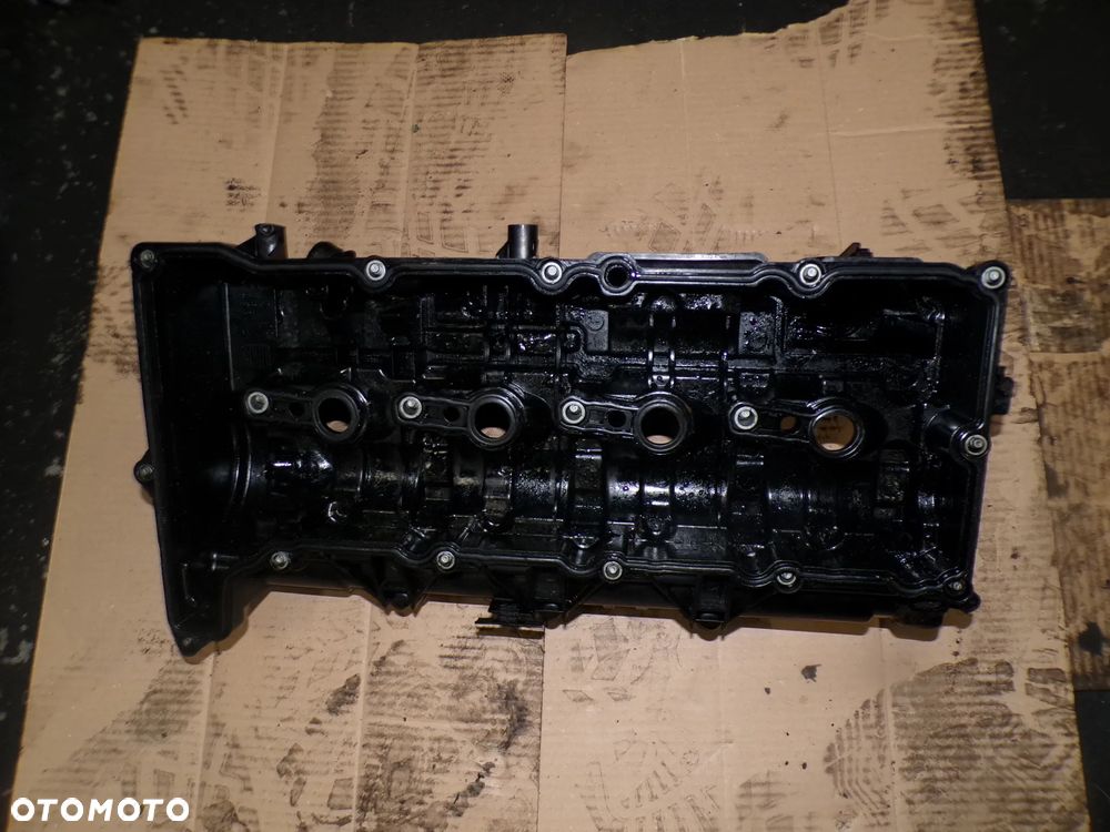 Pokrywa zaworowa toyota  Mini 1.6 20D N47C16A 15265812 - 3