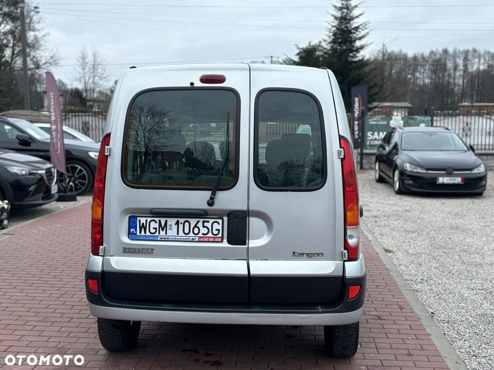 Renault Kangoo 1.2 16V Privilege - 9