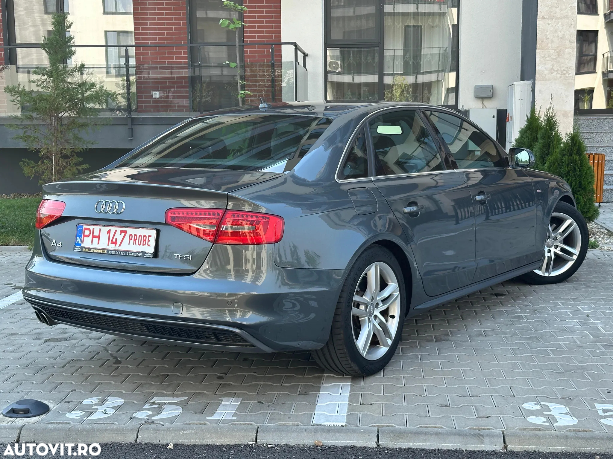 Audi A4 Avant 1.8 TFSI S line Sportpaket - 4