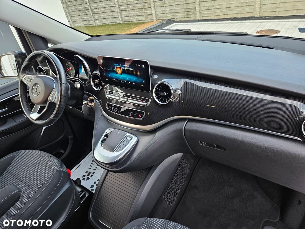 Mercedes-Benz Klasa V 300 d 4-Matic Avantgarde 9G-Tronic (d³ugi) - 8