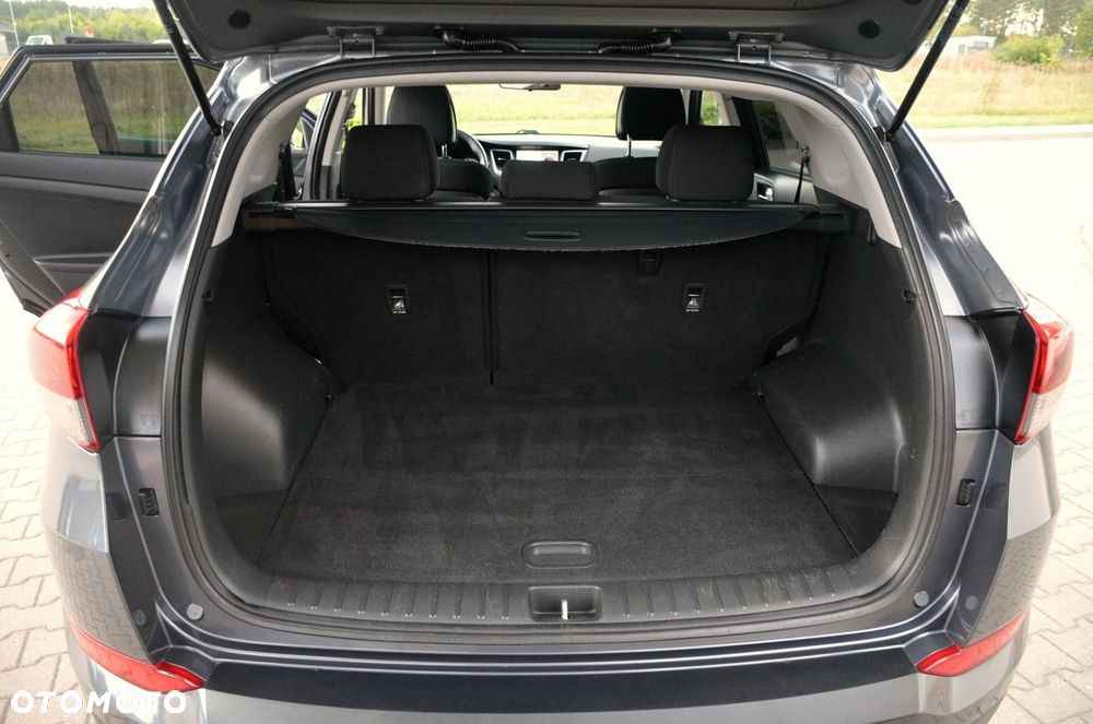 Hyundai Tucson - 16