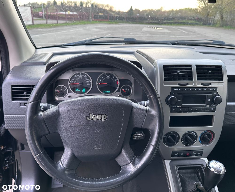 Jeep Compass 2.4 Limited - 12