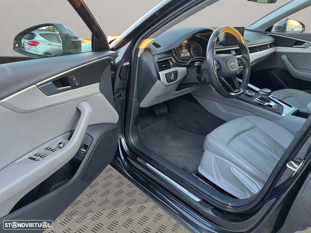 Audi A4 30 TDI S tronic design - 23