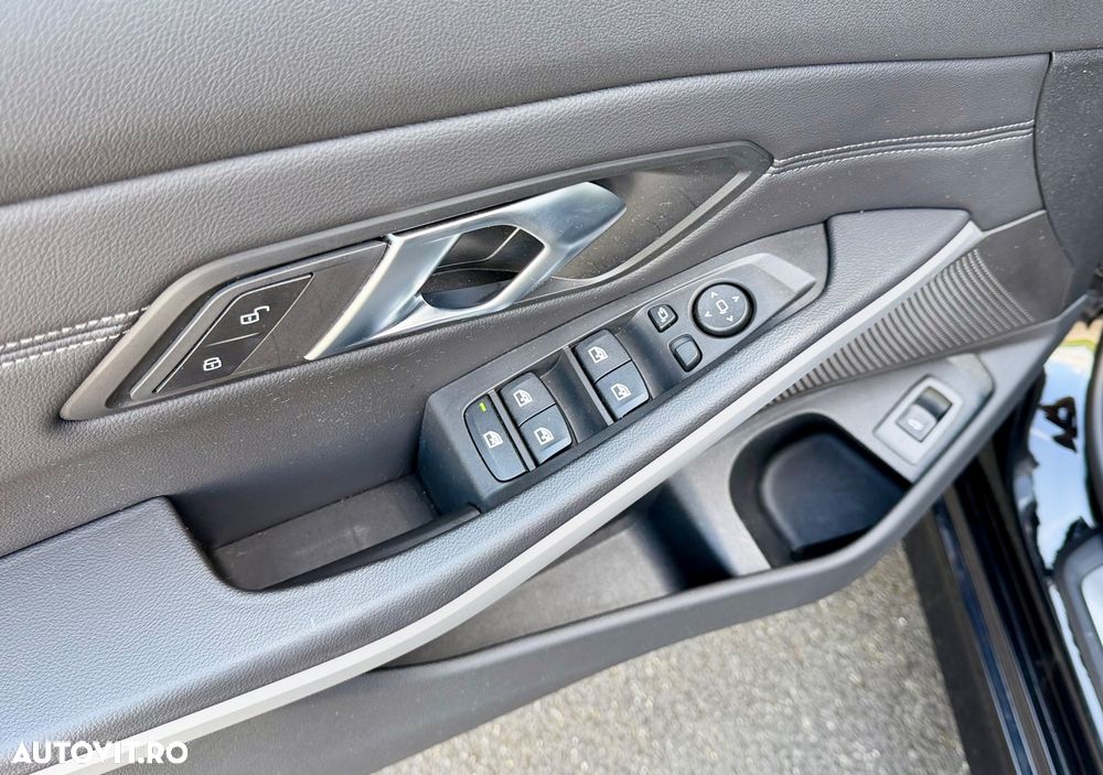 BMW Seria 3 320d xDrive Aut. Sport Line - 17