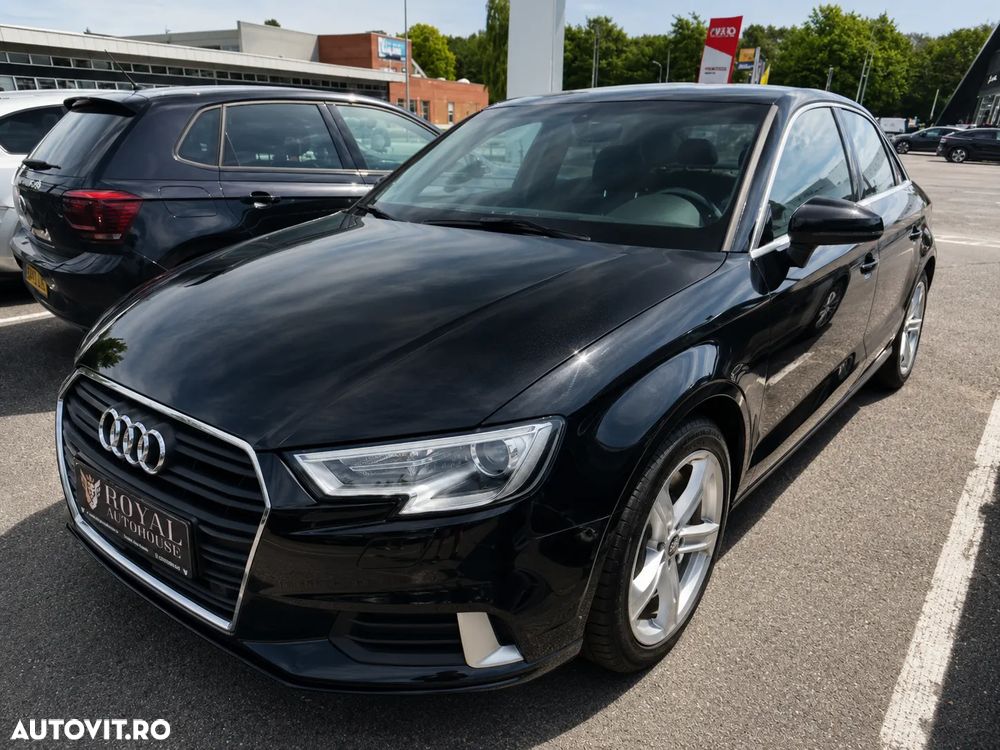 Audi A3 Limuzina 1.6 30 TDI S tronic Sport - 1