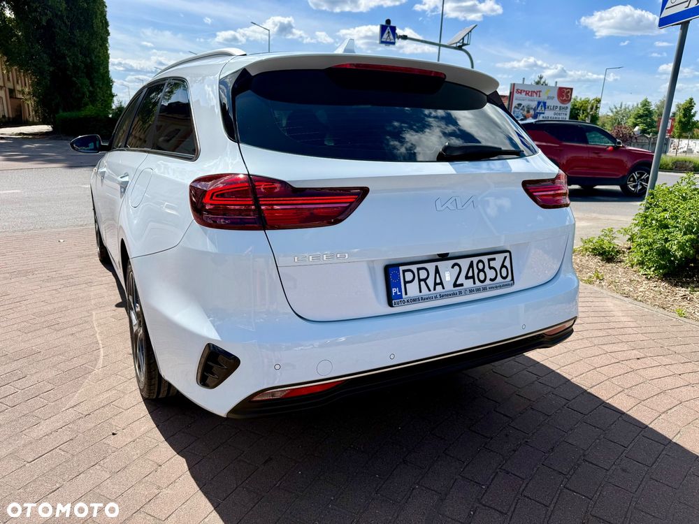 Kia Ceed 1.5 T-GDI L Business Line - 24