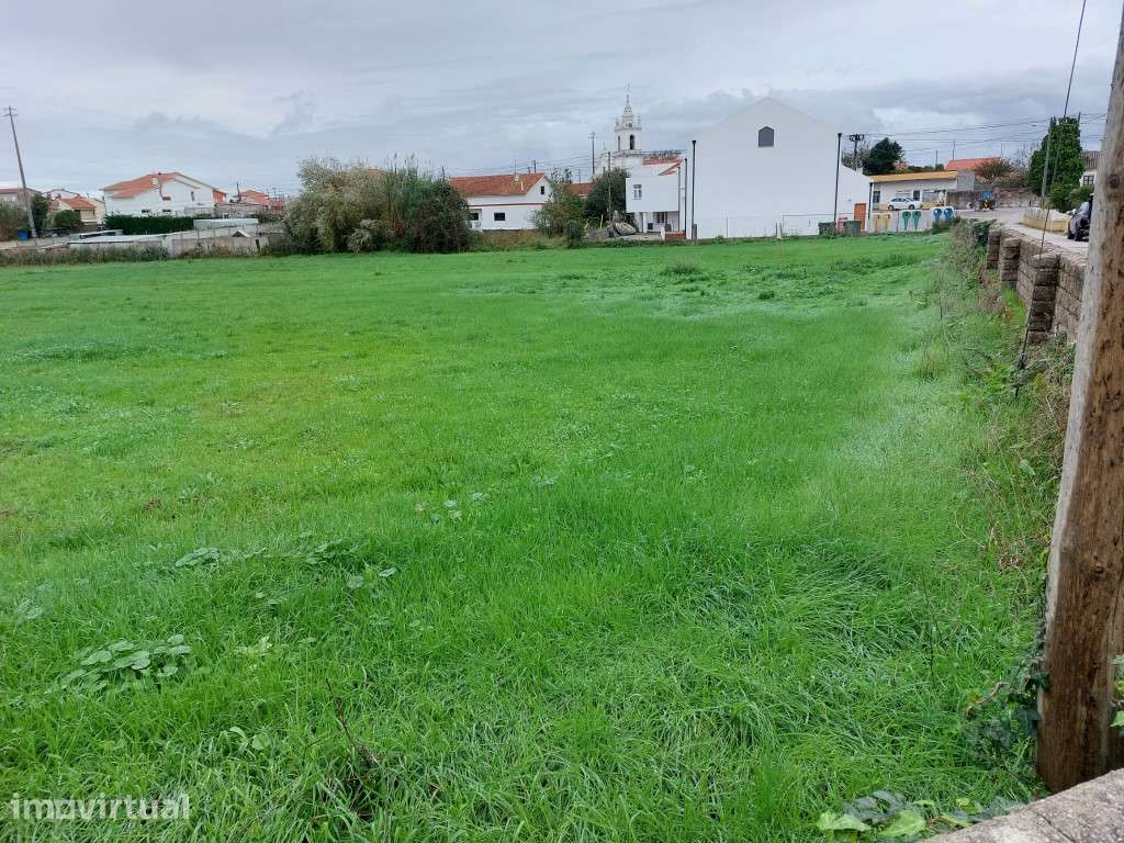 Terreno com viabilidade de construção em Carvide - Grande imagem: 4/6