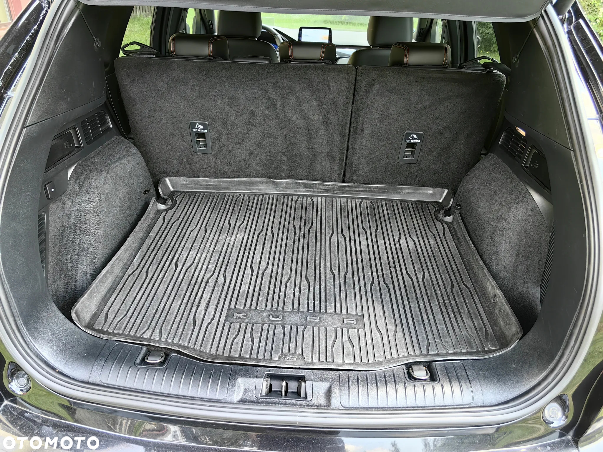 Ford Kuga 2.0 EcoBlue 4x4 ST-LINE - 22