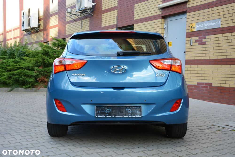 Hyundai i30 1.4 Premium - 23