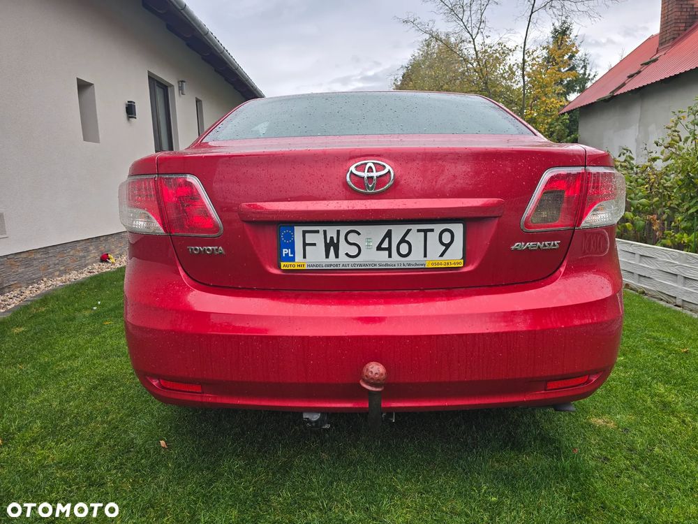 Toyota Avensis 1.8 Multidrive S Executive - 18