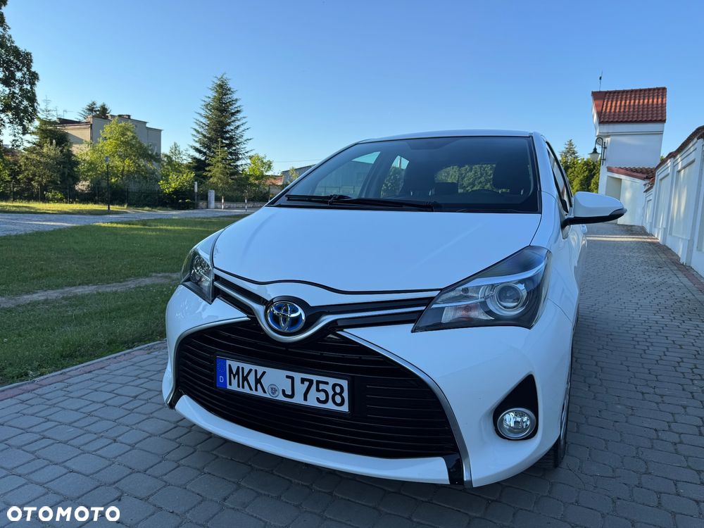 Toyota Yaris - 12