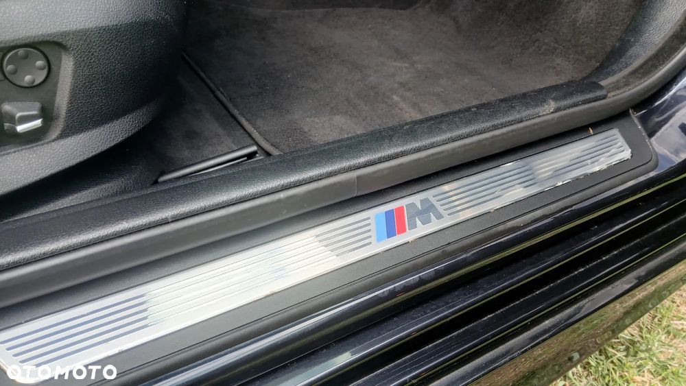 BMW Seria 5 528i Sport-Aut - 16