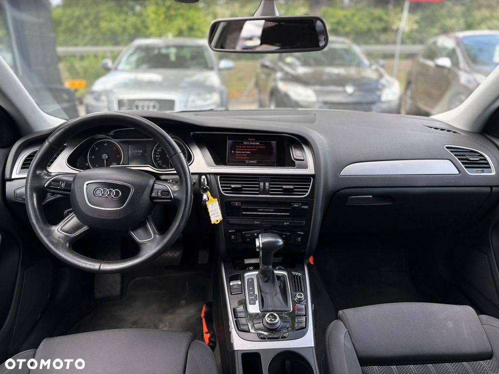 Audi A4 Avant 2.0 TDI DPF multitronic S line Sportpaket - 12