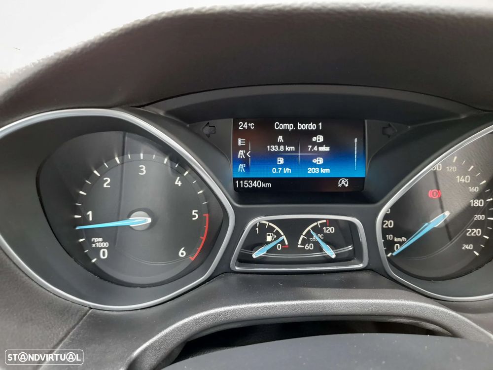 Ford Focus 1.5 TDCi Trend+ - 11