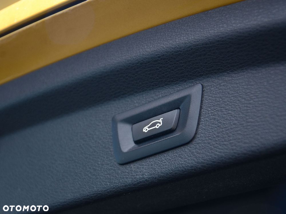BMW X2 sDrive18i GPF Advantage - 17