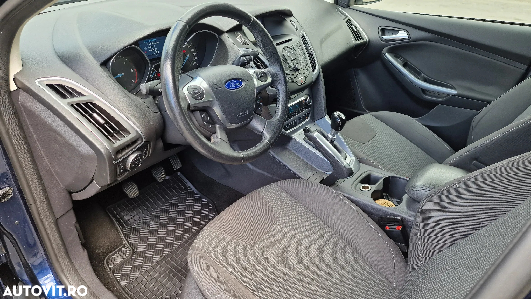 Ford Focus 1.6 TDCI DPF Titanium - 13