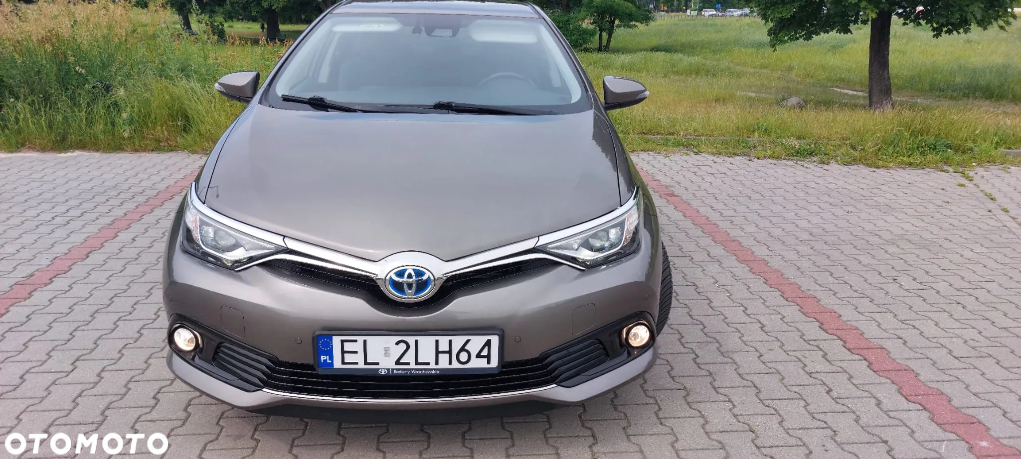 Toyota Auris - 2