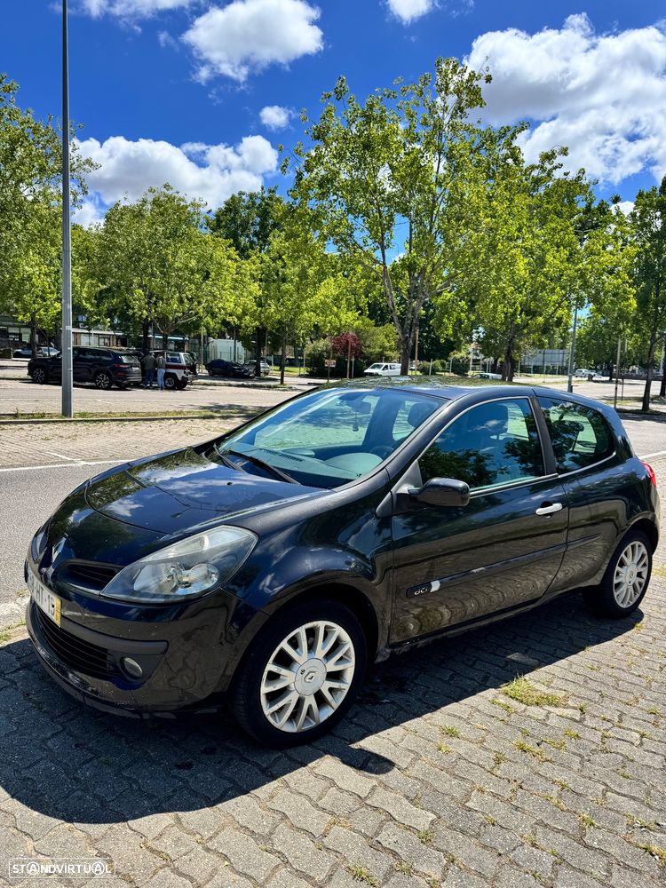 Renault Clio 1.5 dCi Dynamique - 1
