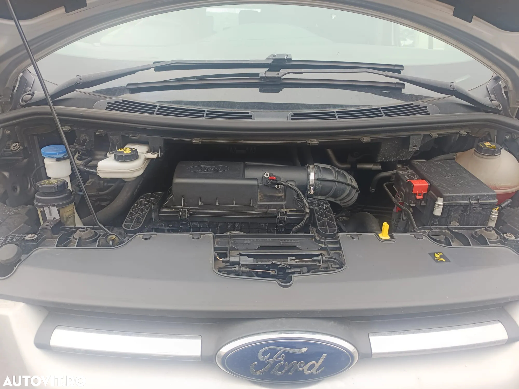 Dezmembram Ford Tourneo Custom 300LTD E-TECH 2014 2.2 Diesel, cutie de viteze manuala - 5