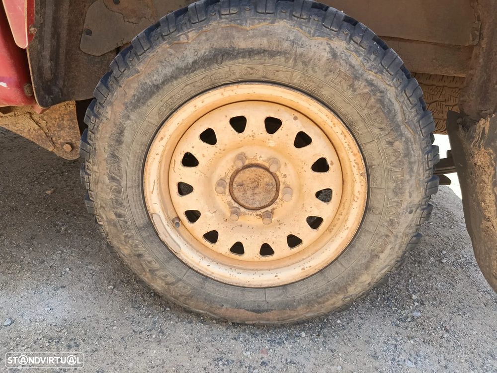 Mitsubishi L200 2.5 TD GLX CD - 28