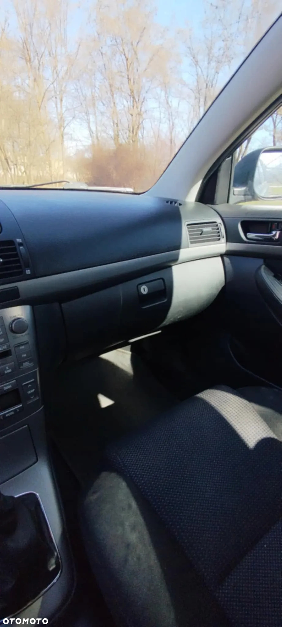 Toyota Avensis - 6