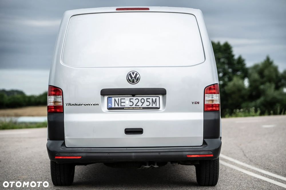 Volkswagen Transporter - 11
