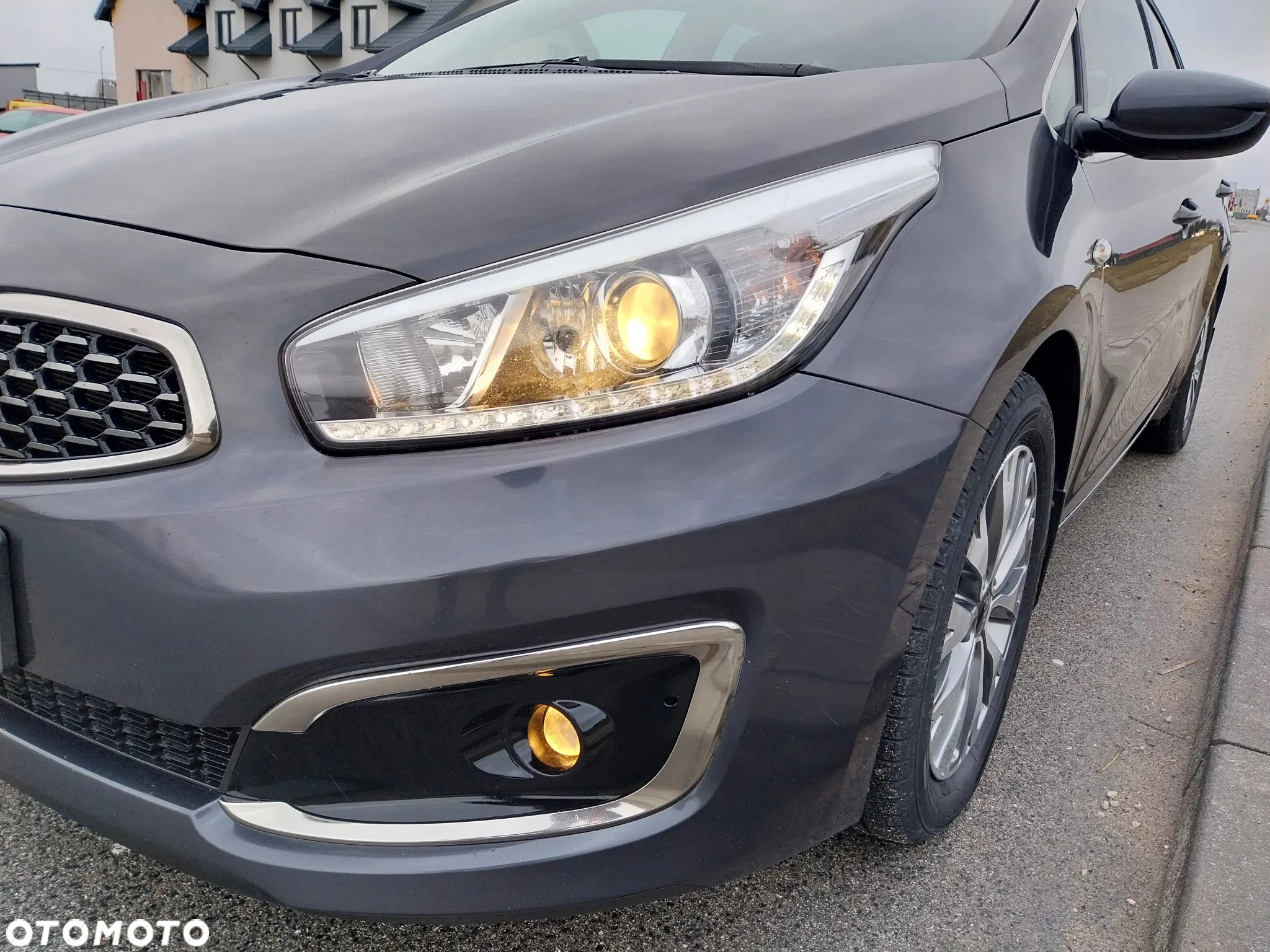 Kia Ceed Cee'd 1.6 CRDi L Business Line - 4