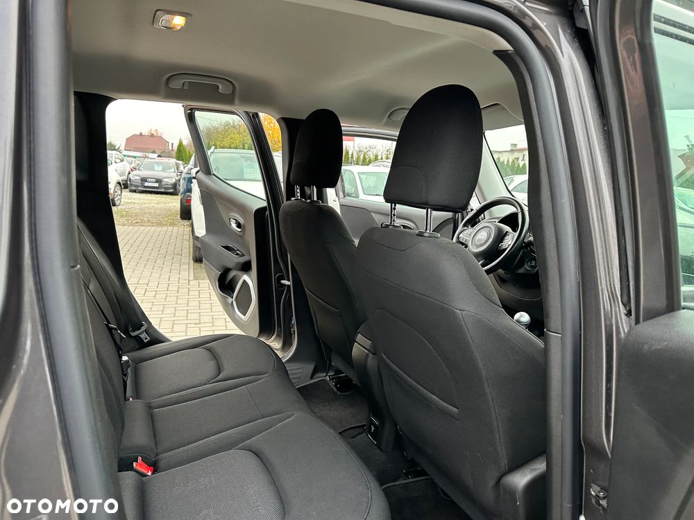 Jeep Renegade - 24