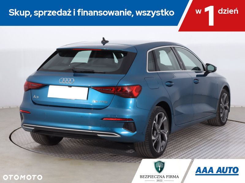 Audi A3 Sportback - 7