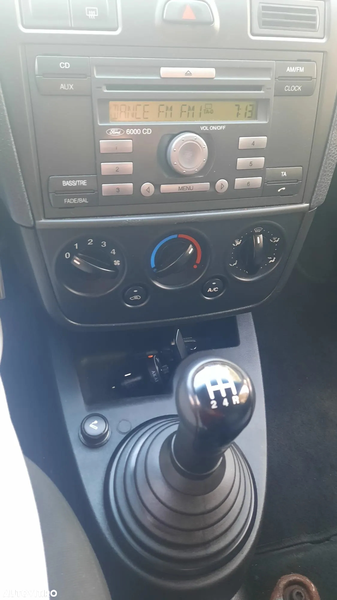 Ford Fiesta - 4