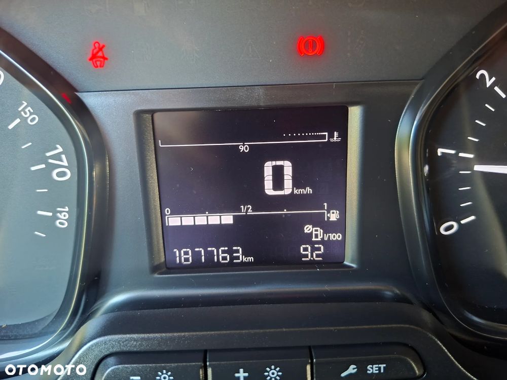 Citroën SpaceTourer - 27