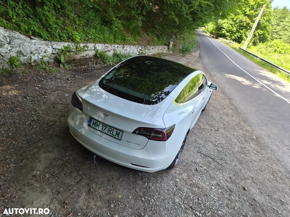 Tesla Model 3 - 28