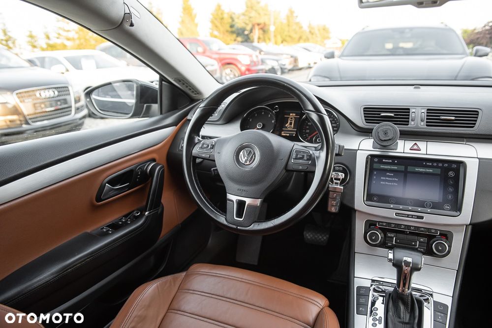 Volkswagen Passat 3.6 V6 4Motion DSG Exclusive - 26