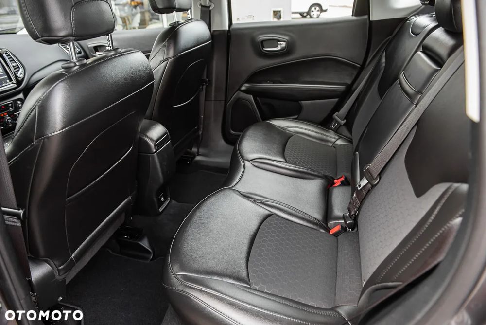 Jeep Compass 1.4 TMair Night Eagle FWD S&S - 27